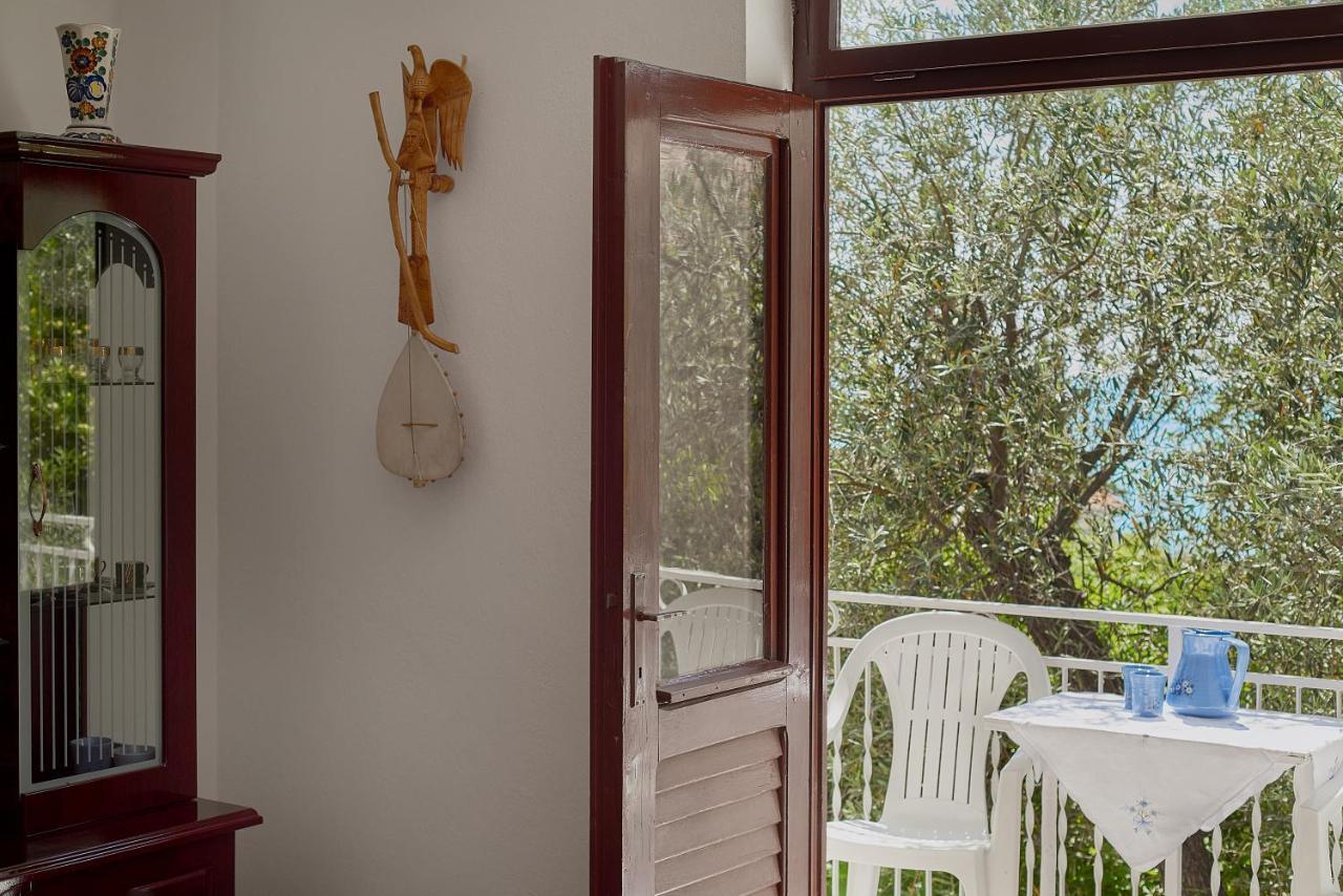 Apartmani Kuca U Maslinama 斯韦蒂·斯特凡 外观 照片